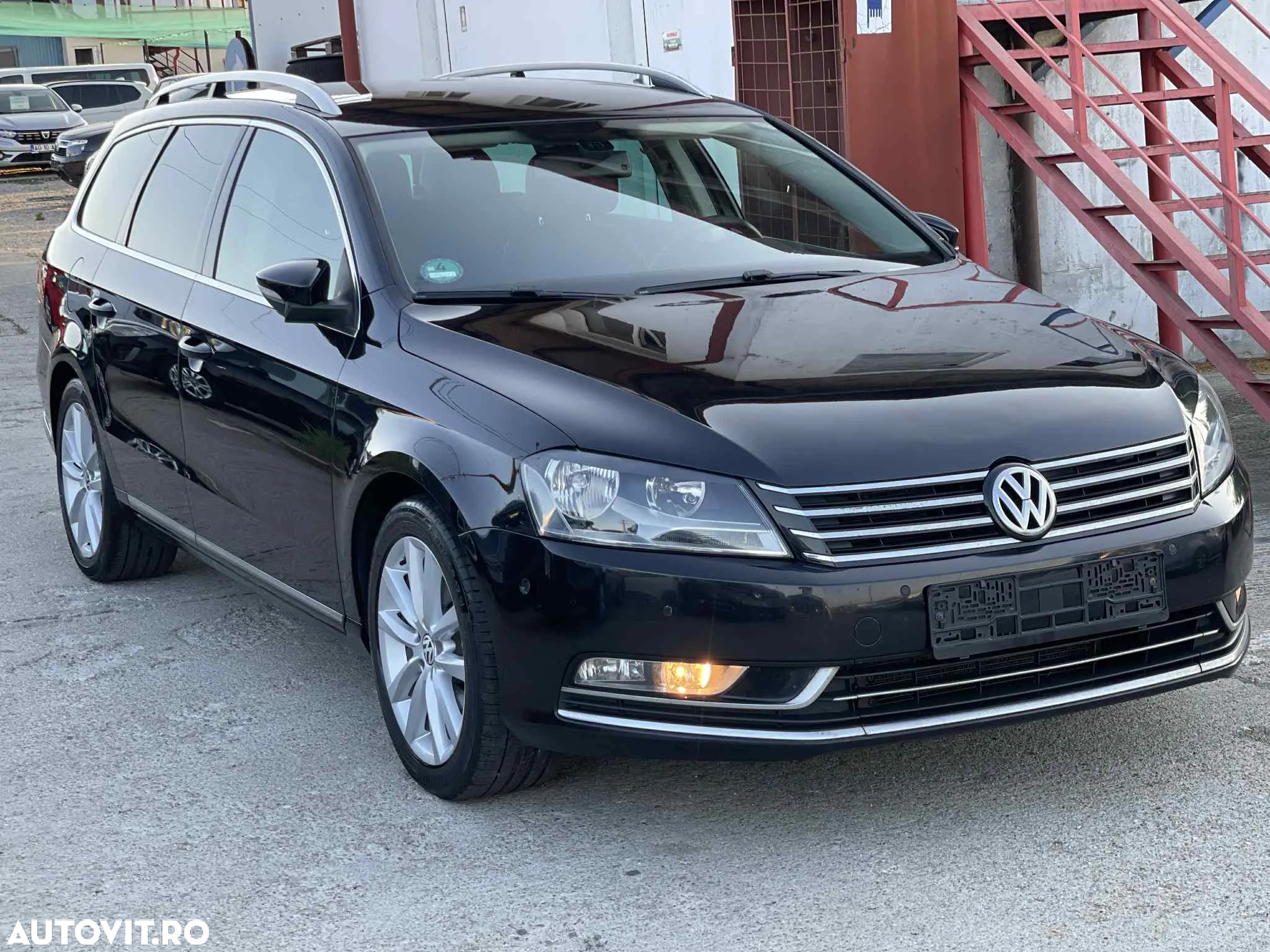 Volkswagen Passat Variant 2.0 TDI BlueMotion Technology Highline DSG - 17