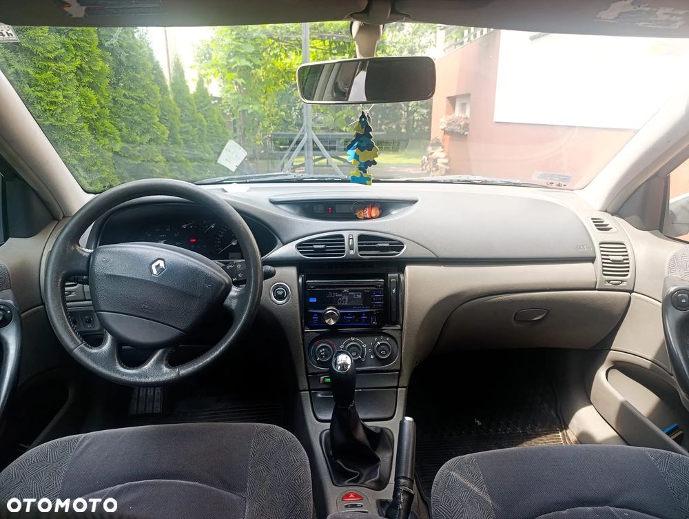 Renault Laguna 1.8 Alize - 5