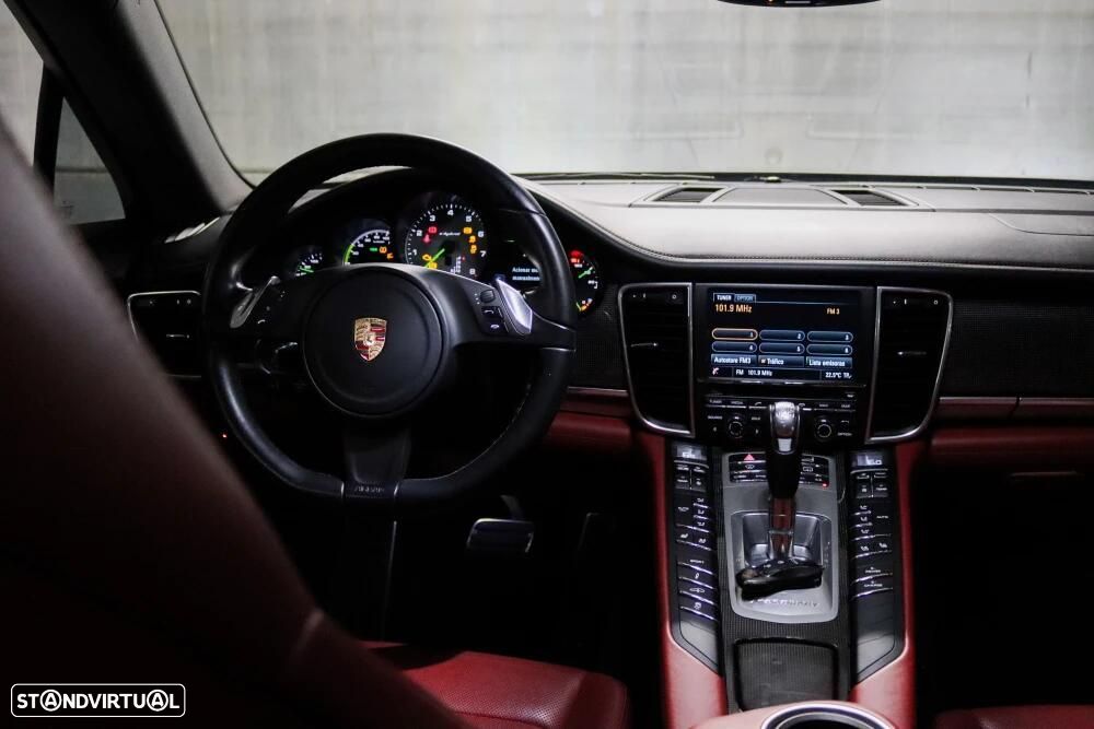 Porsche Panamera - 5