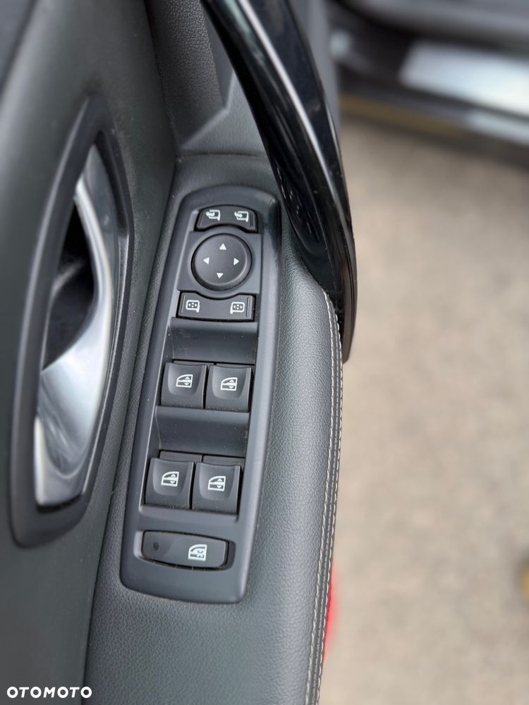 Renault Laguna 2.0 Bose Edition Etanol - 24