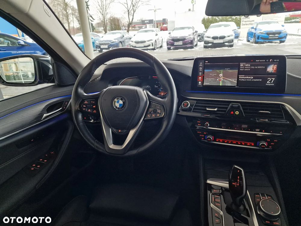 BMW Seria 5 520d xDrive Luxury Line - 14