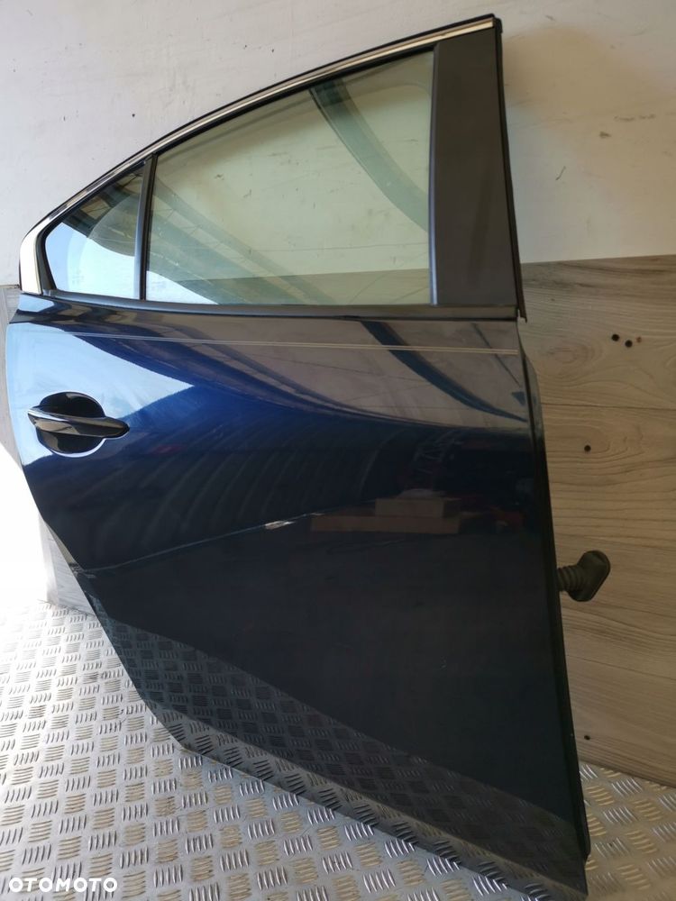 MAZDA 3 IV BP 2019 USA DRZWI PRAWE TYLNE SEDAN - 9
