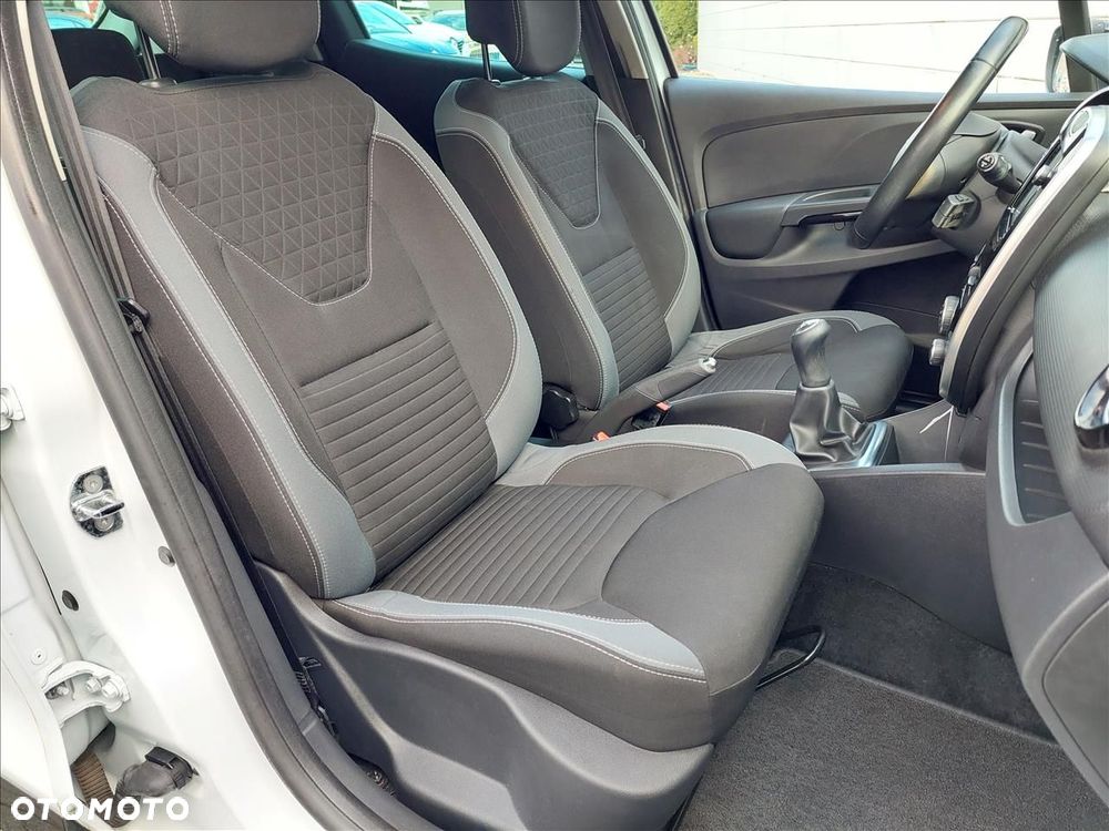 Renault Clio 1.2 16V Intens+ EU6 - 8