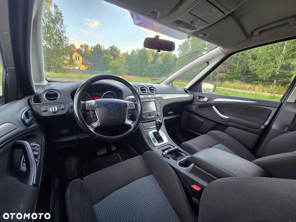 Ford S-Max 2.0 TDCi DPF Titanium - 13