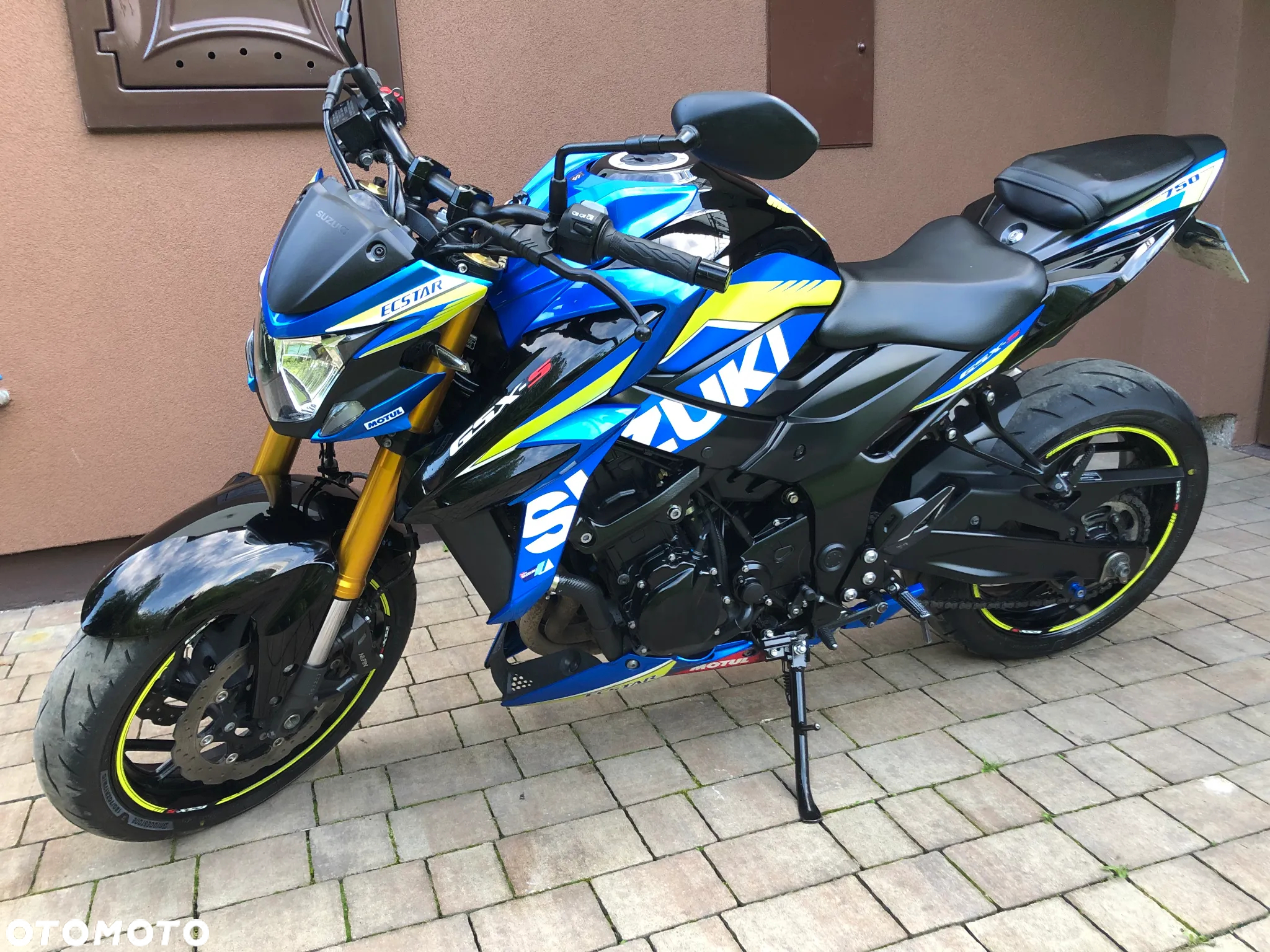 Suzuki GSX-R - 2