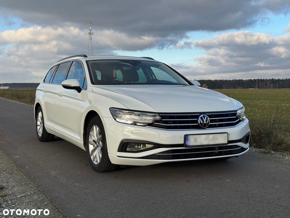 Volkswagen Passat 2.0 TDI EVO Business DSG - 1