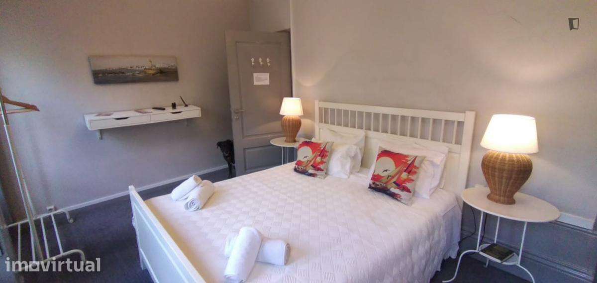 Quarto - localizado em Cedofeita Porto - Grande imagem: 3/13