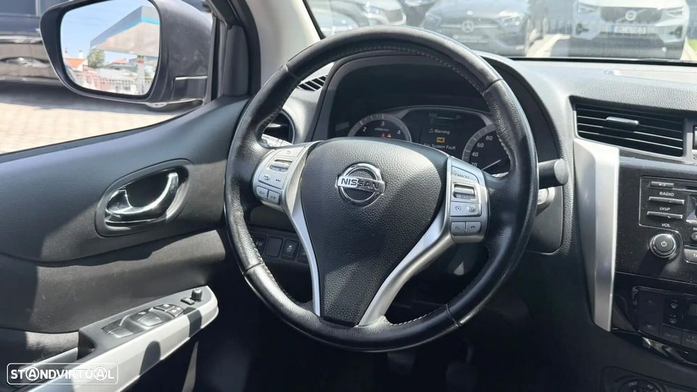 Nissan Navara 2.3 dCi CD 4WD N-Connecta - 16