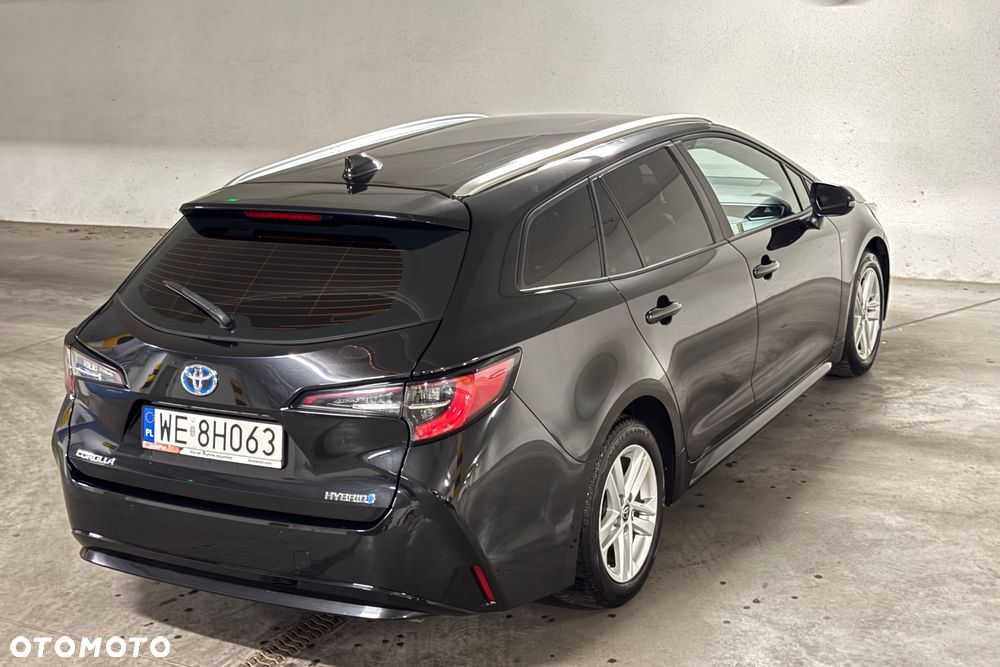Toyota Corolla 1.8 Hybrid Comfort - 25