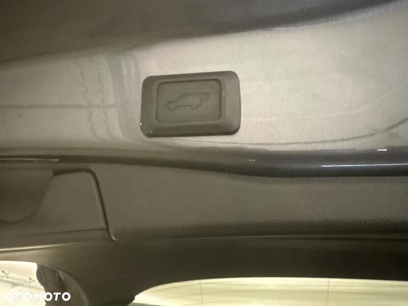 Toyota RAV4 2.5 Hybrid Comfort 4x2 - 23