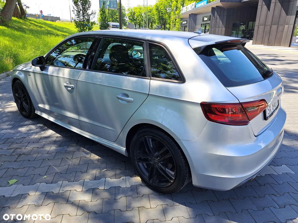 Audi A3 Sportback 1.6 TDI DPF S line Sportpaket - 34