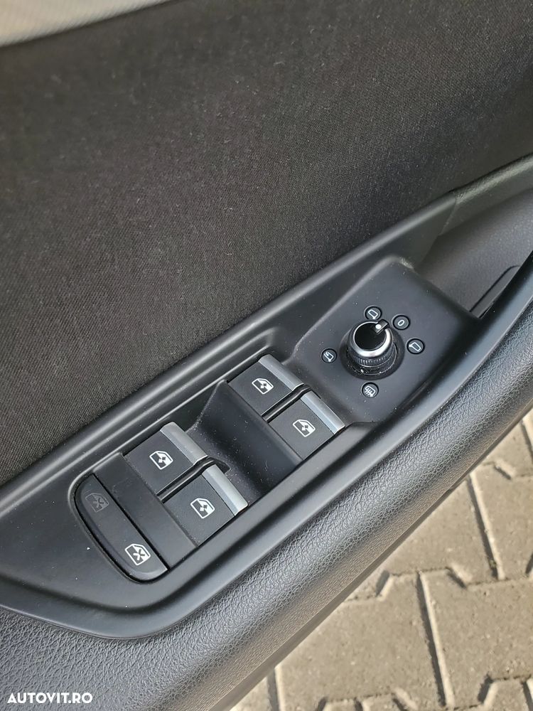 Audi A4 Avant 40 TDI S tronic quattro - 12