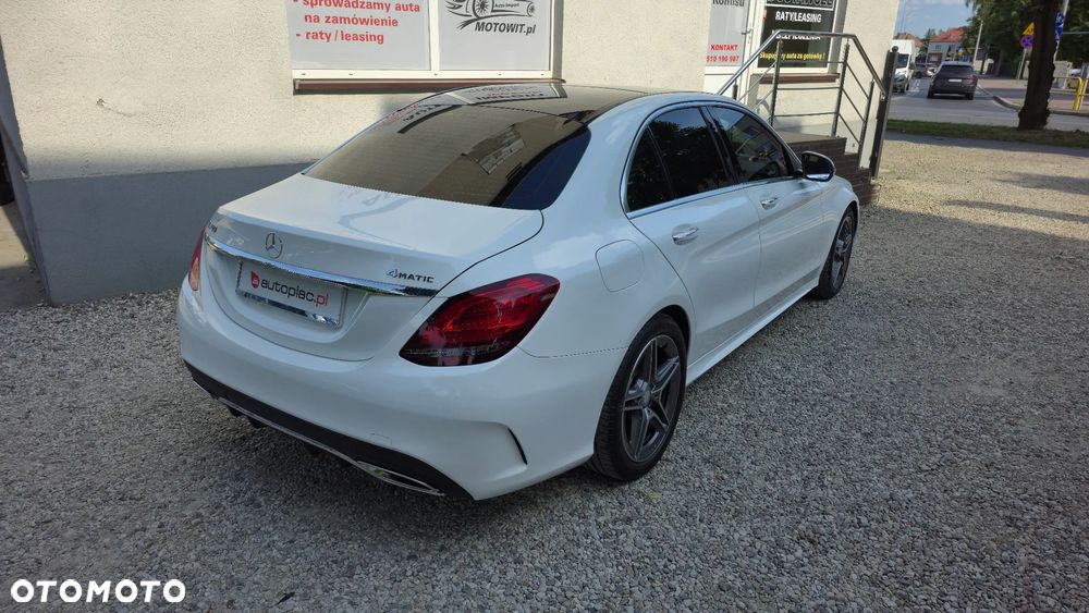 Mercedes-Benz Klasa C 300 4Matic 9G-TRONIC AMG Line - 12