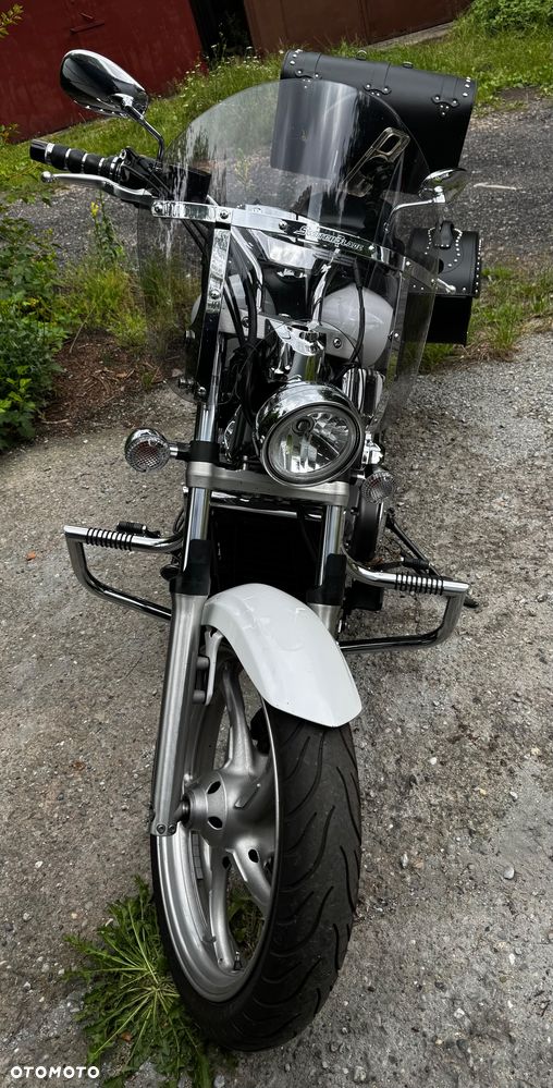 Yamaha XVS - 3