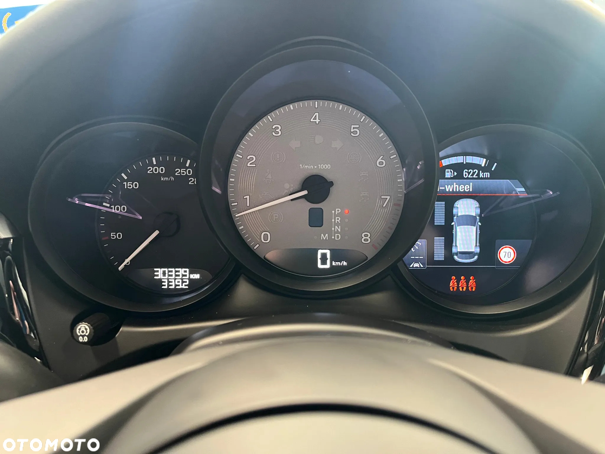 Porsche Macan S - 30