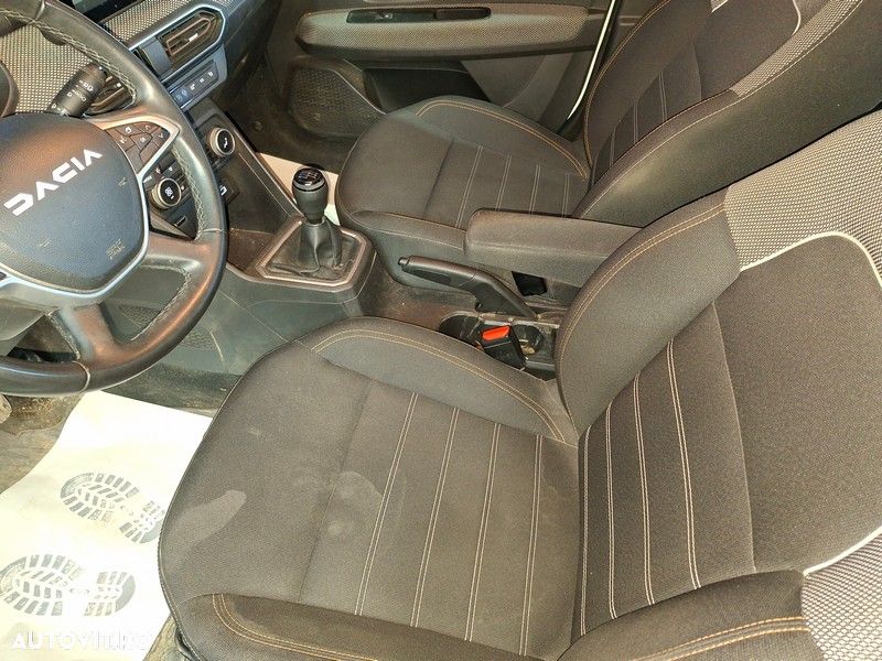 Dacia Sandero - 7