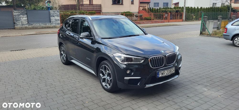 BMW X1 xDrive20d - 4