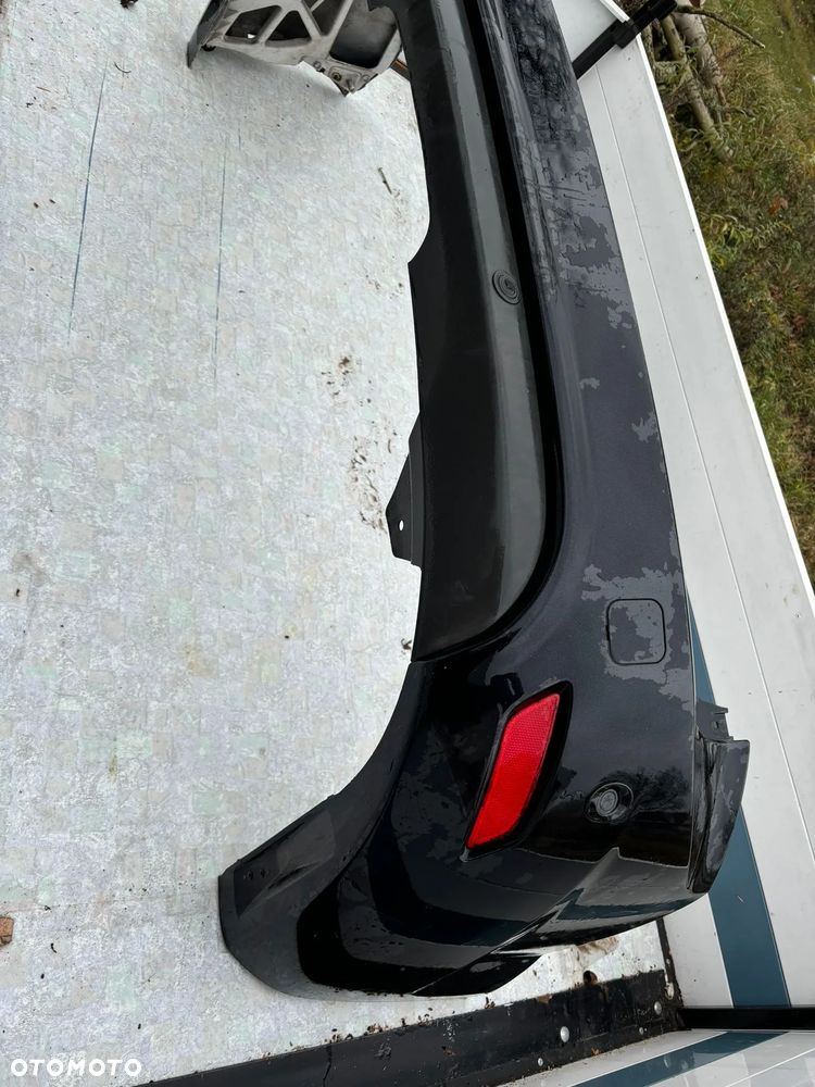 zderzak tył FORD FOCUS MK2 II