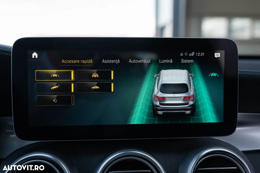 Mercedes-Benz GLC 300 de 4Matic 9G-TRONIC AMG Line - 30