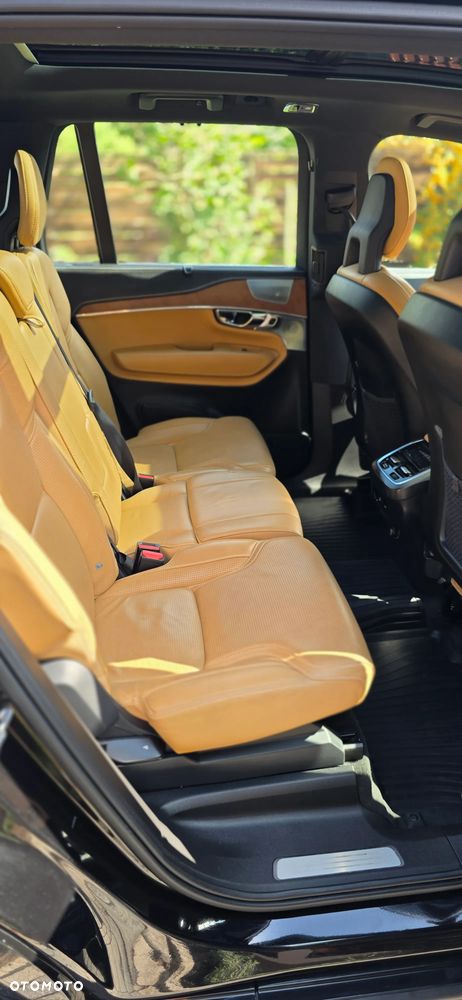 Volvo XC 90 D5 AWD Inscription 7os - 24