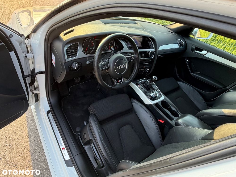 Audi A4 Avant 2.0 TFSI quattro S line Sportpaket - 27