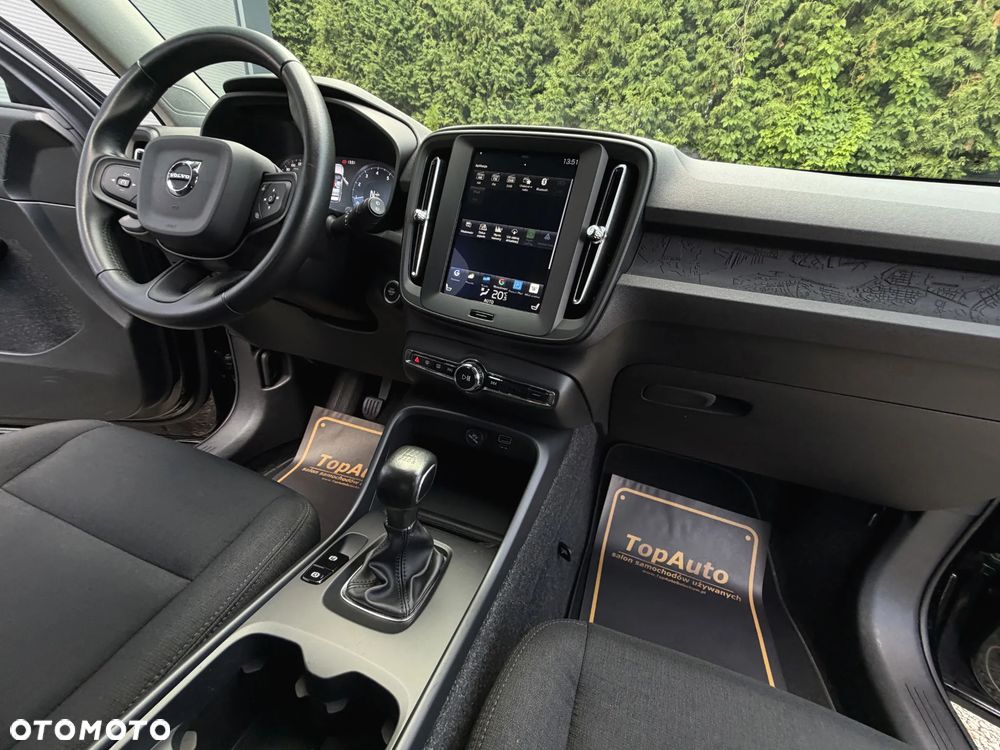 Volvo XC 40 T3 Momentum - 16