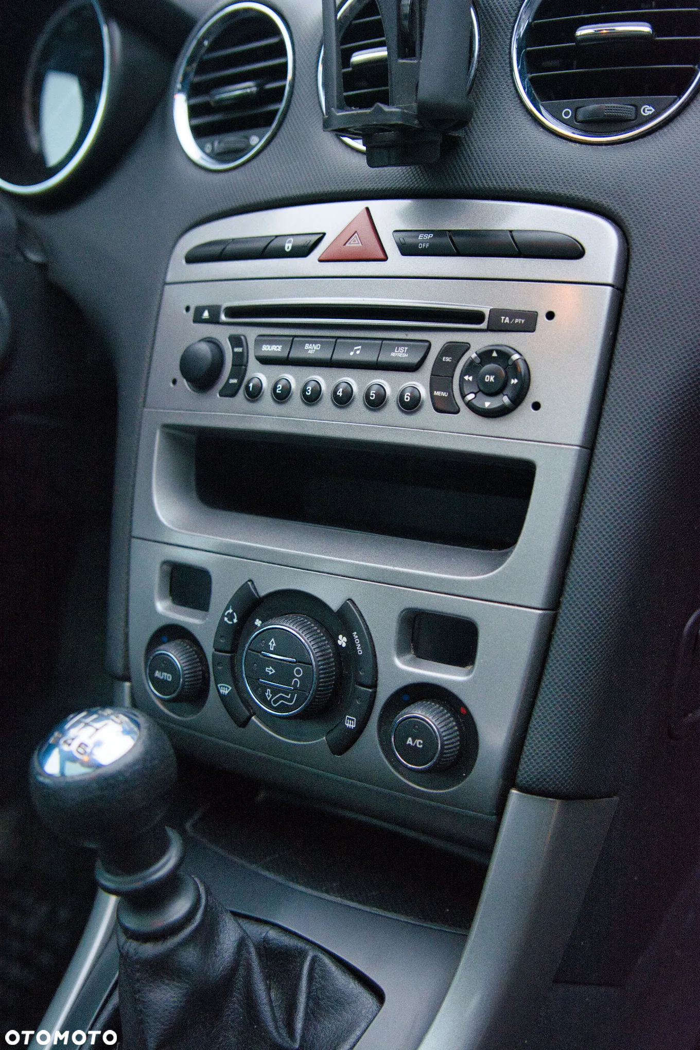 Peugeot 308 1.6 HDi Premium - 17