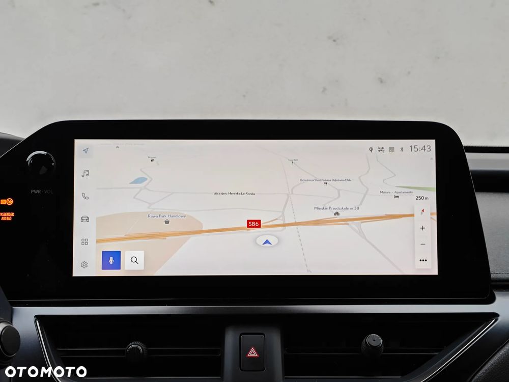 Lexus UX 250h GPF F Sport Design+ 2WD - 17