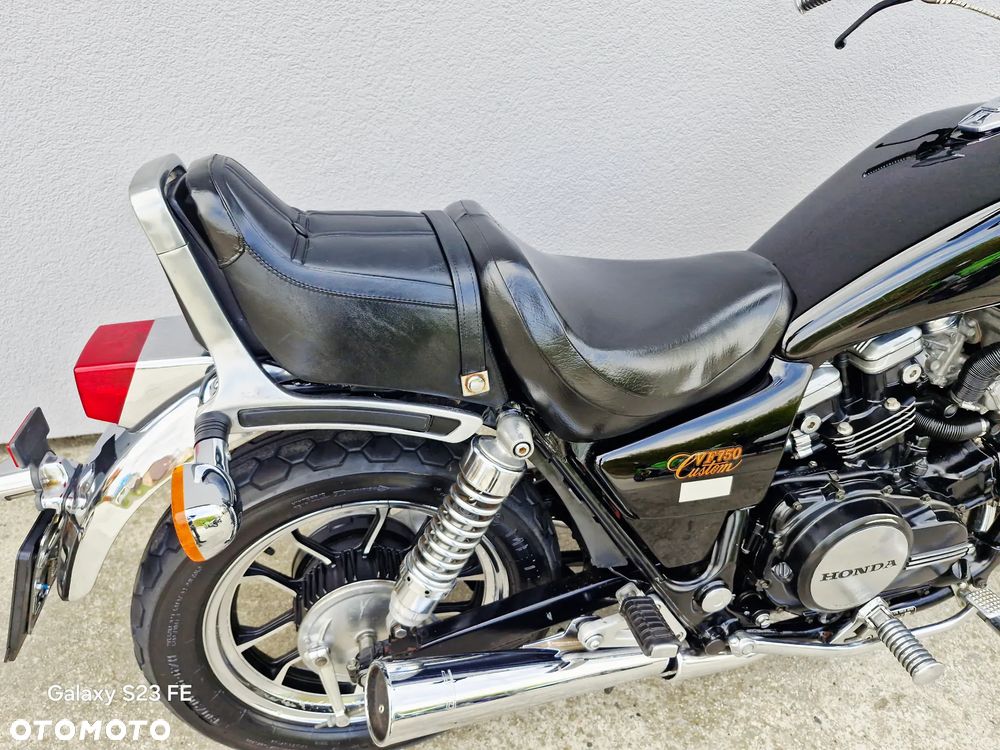 Honda VF - 24