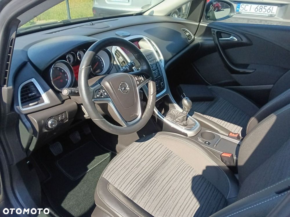 Opel Astra - 9