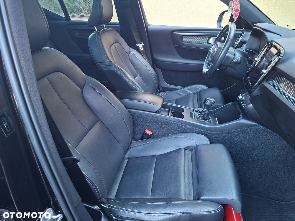 Volvo XC 40 D3 SCR R-Design - 8