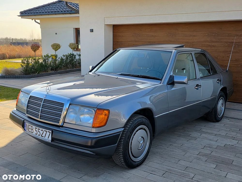 Mercedes-Benz W124 (1984-1993) - 10