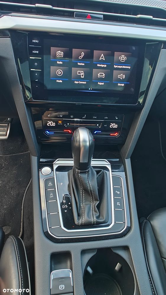 Volkswagen Arteon 2.0 TDI SCR 4Motion DSG R-Line - 17