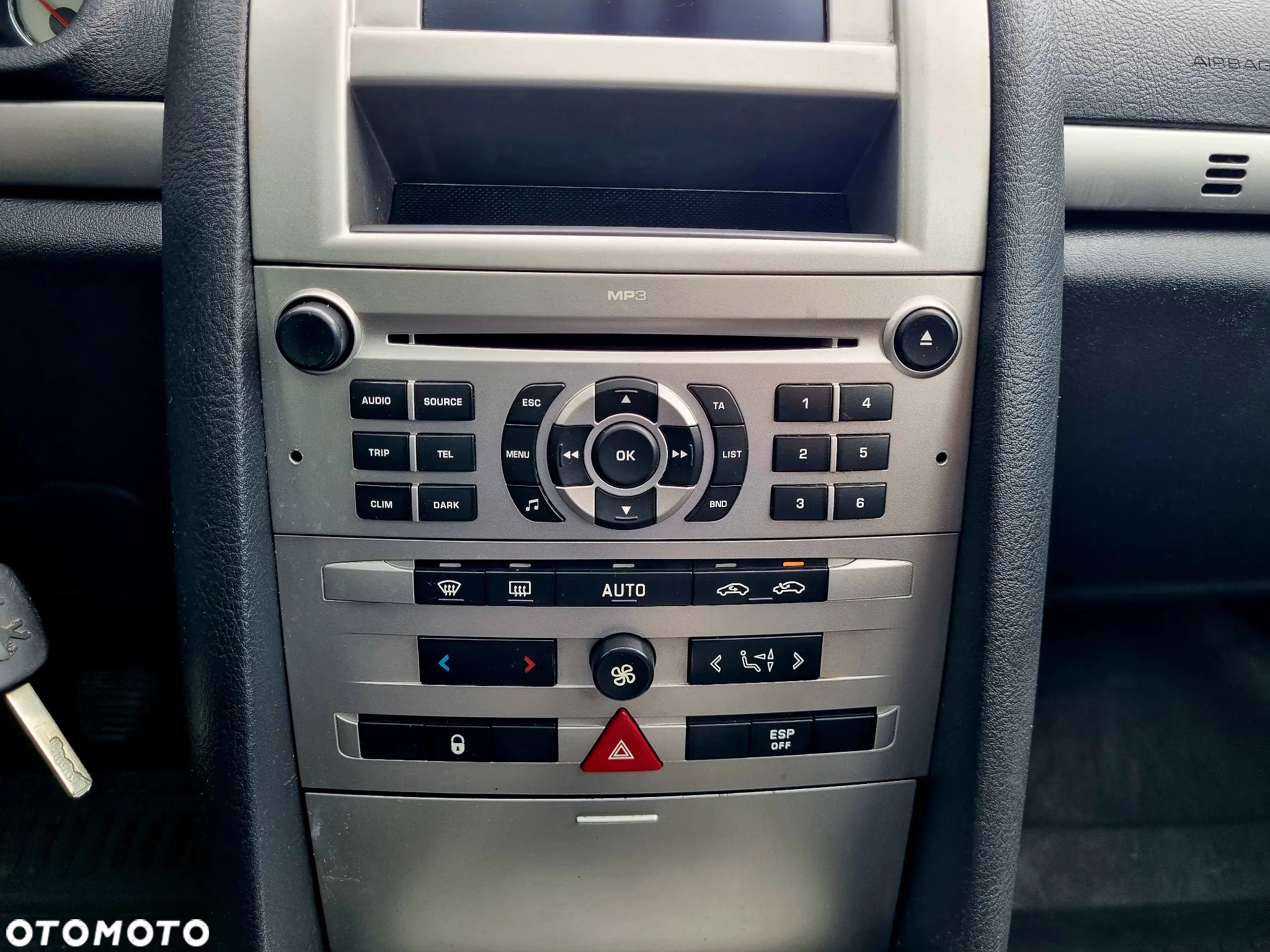 Peugeot 407 - 18