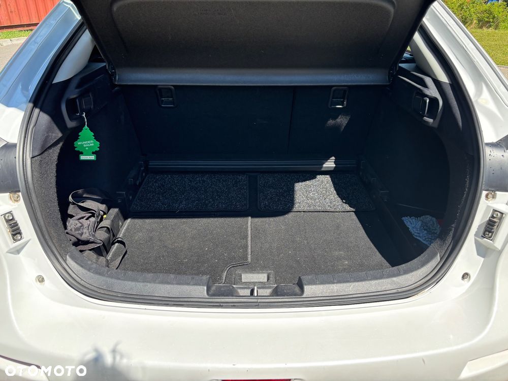 Mitsubishi Lancer 1.6 Invite - 19