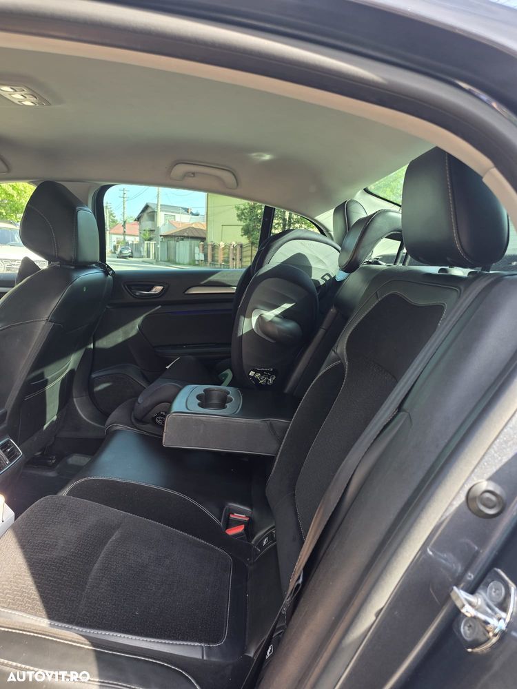 Renault Megane Energy dCi Intens - 11