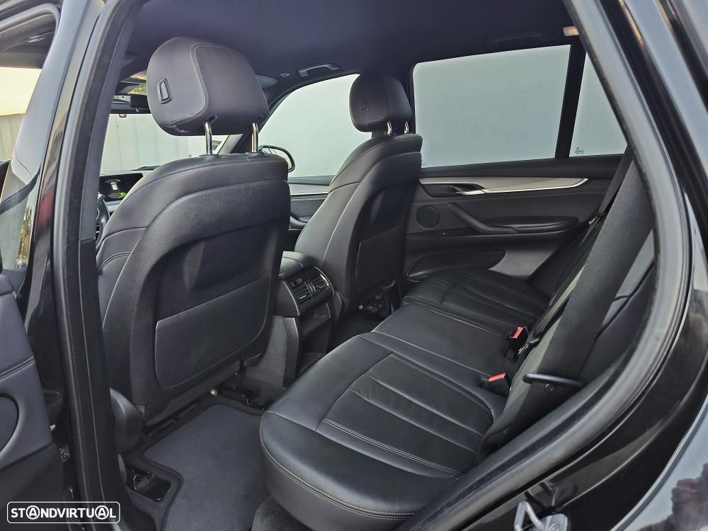 BMW X5 25 d sDrive Pack M - 29