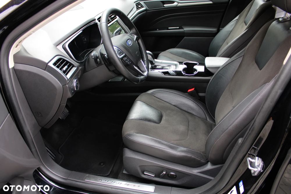 Ford Mondeo 2.0 TDCi Titanium PowerShift - 6