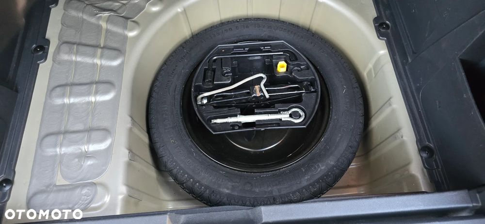 Peugeot 3008 1.6 Active - 19