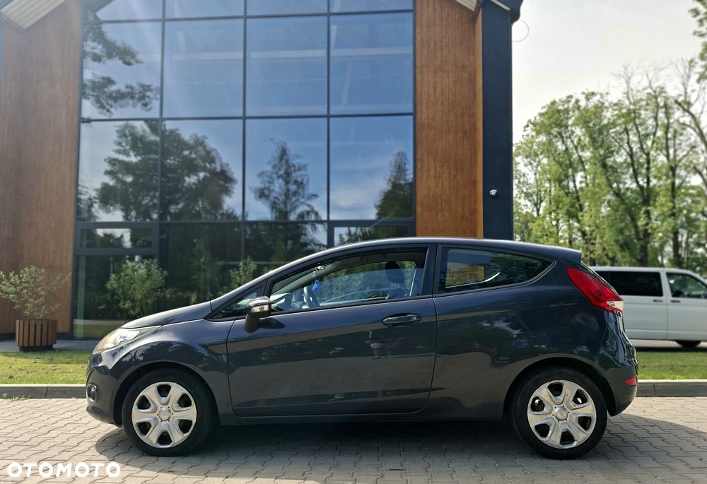Ford Fiesta - 6