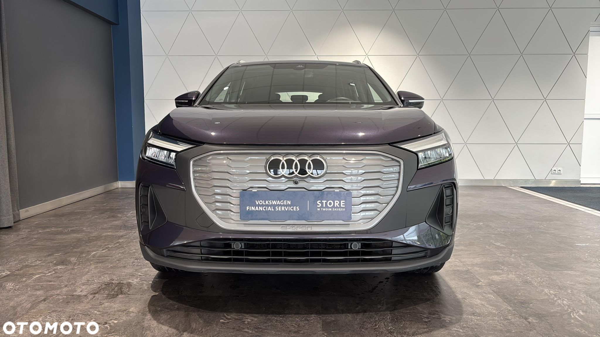 Audi Q4 e-tron - 8