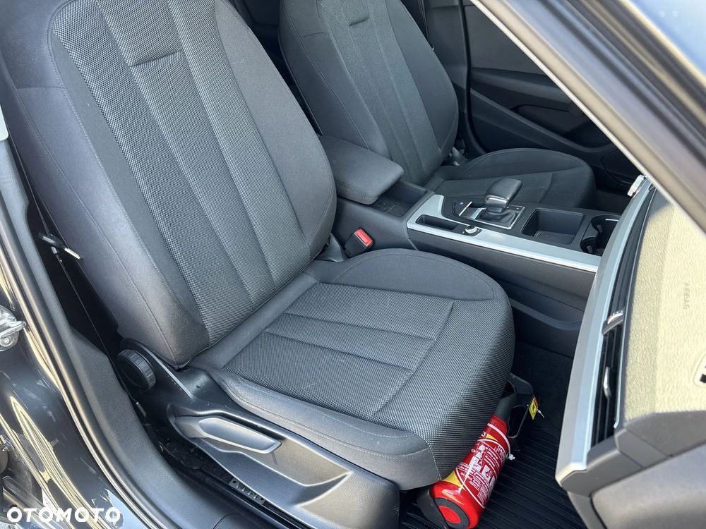 Audi A4 Avant 35 TFSI mHEV S tronic - 19