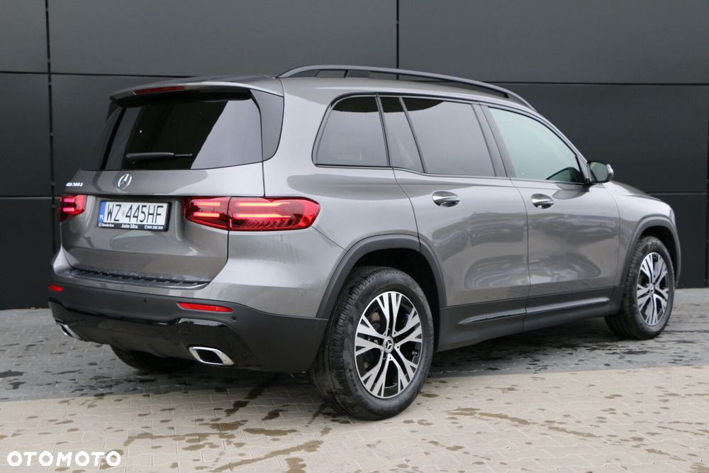 Mercedes-Benz GLB - 5