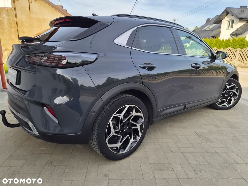 Kia XCeed - 38
