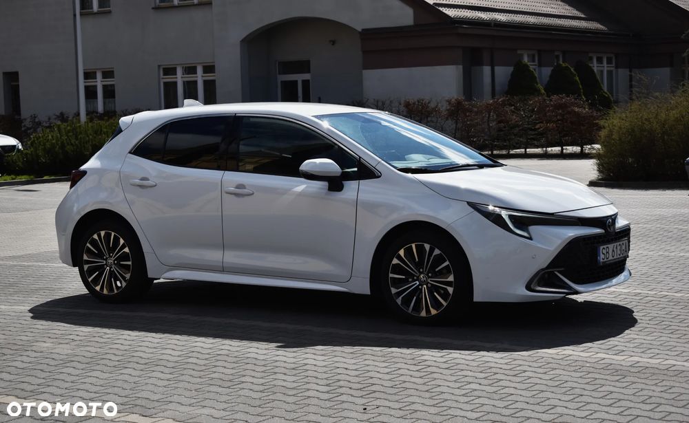 Toyota Corolla 1.8 Hybrid Style - 12