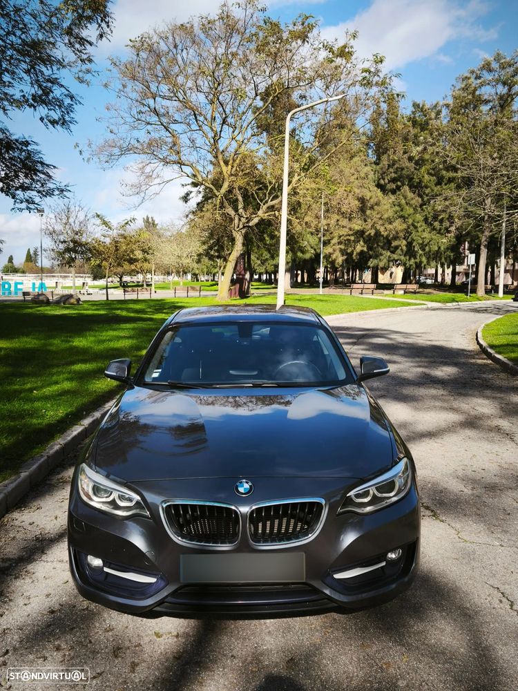 BMW 218 d Sport Line - 11