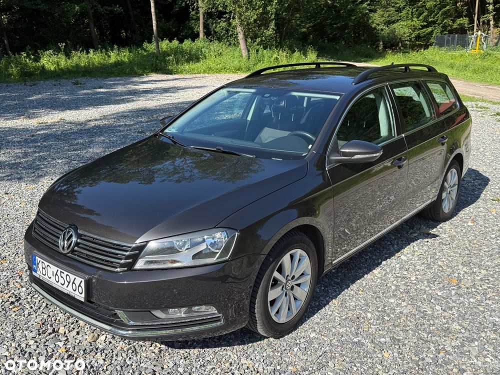 Volkswagen Passat 2.0 TDI DPF Comfortline - 2