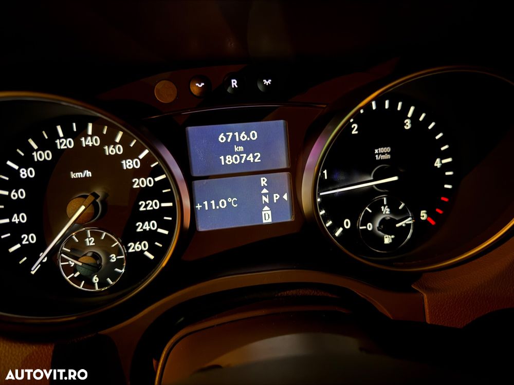 Mercedes-Benz ML 320 CDI Aut - 9