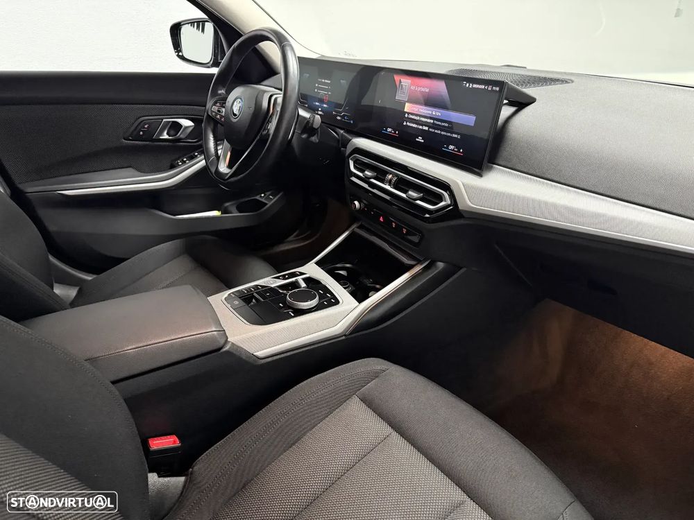 BMW 320 e Aut. Advantage - 20