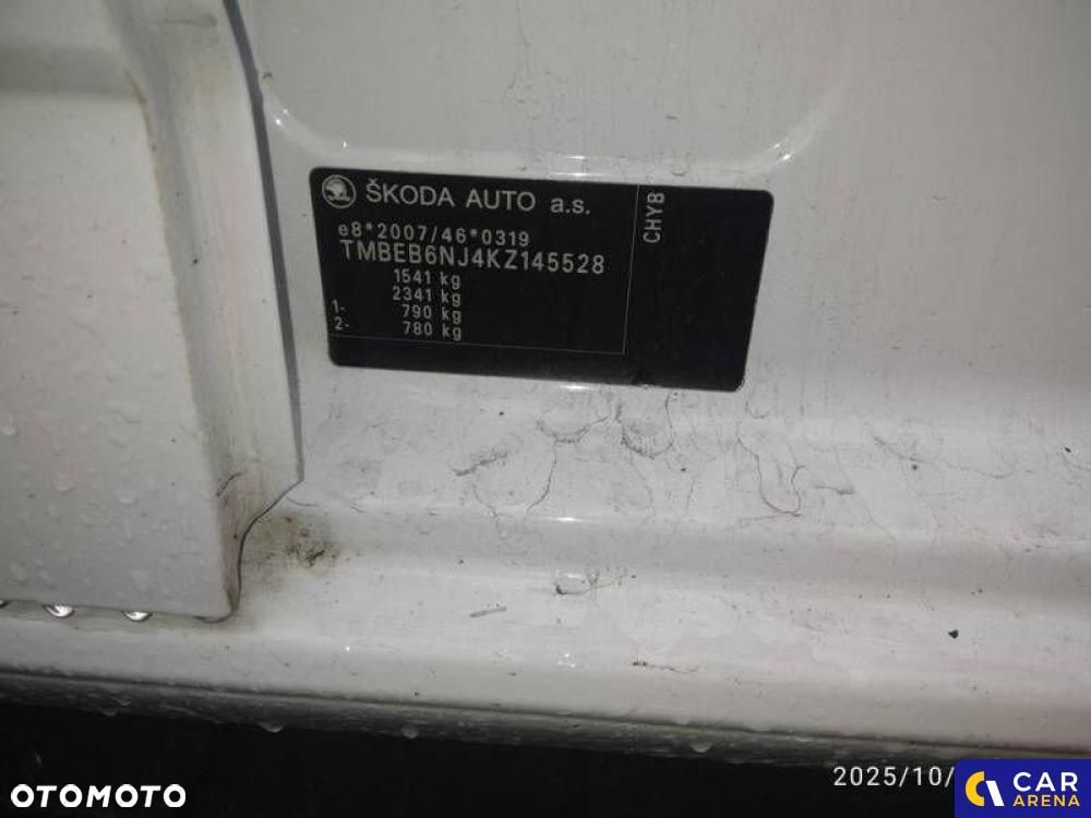 Skoda Fabia - 8